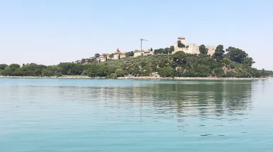 Lago Trasimeno. Tra il silenzio e il medioevo